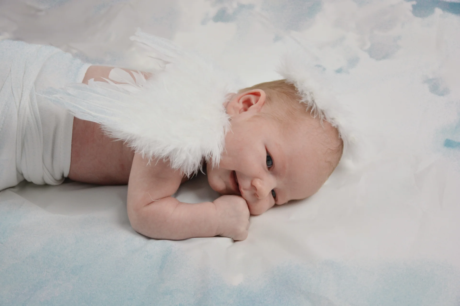 Novorođenče - detalji koji prolaze prebrzo