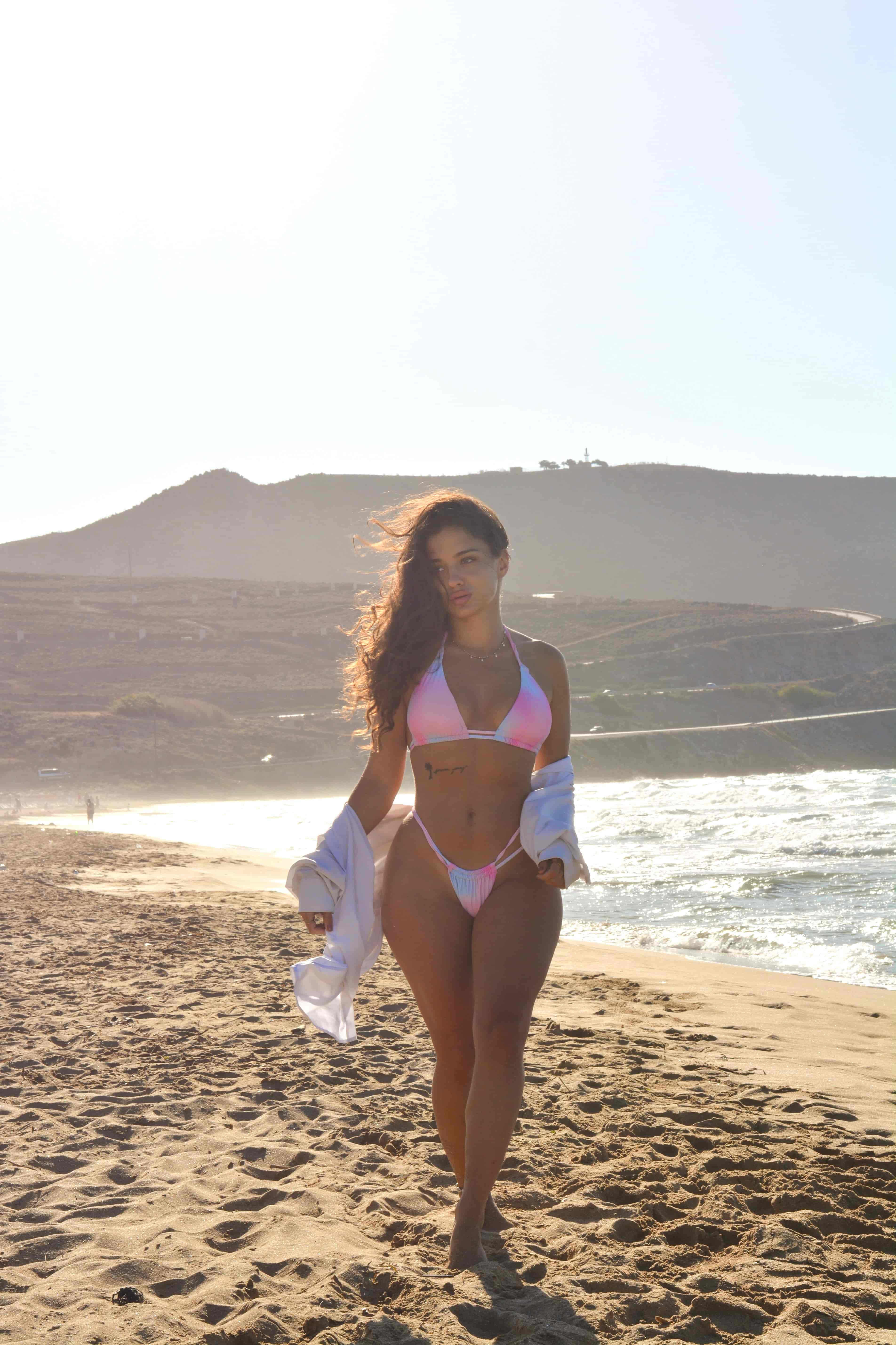 Editorijal fotografija - stilizovana sesija u prirodi