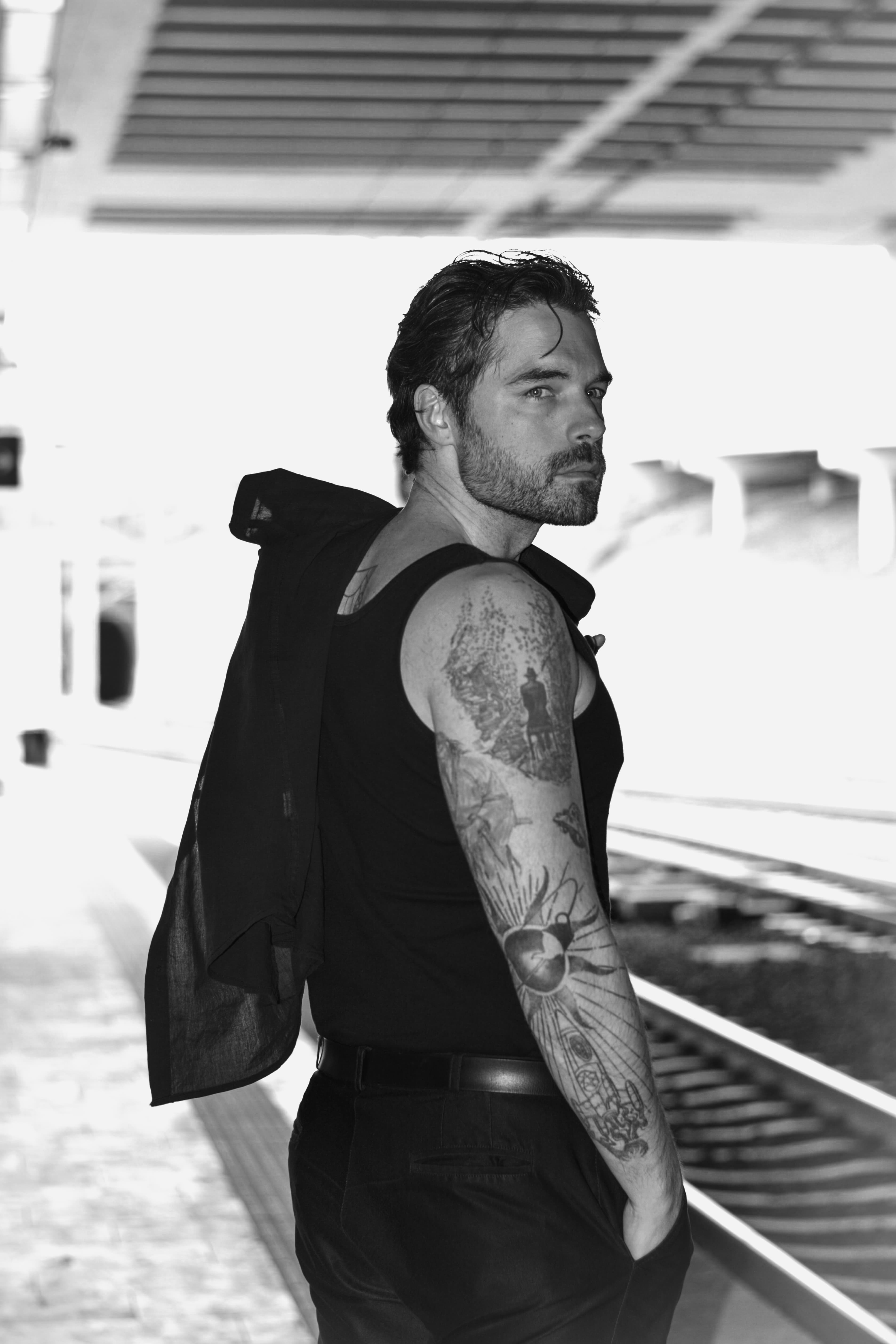 Modeling portret na otvorenom - zlatno svetlo