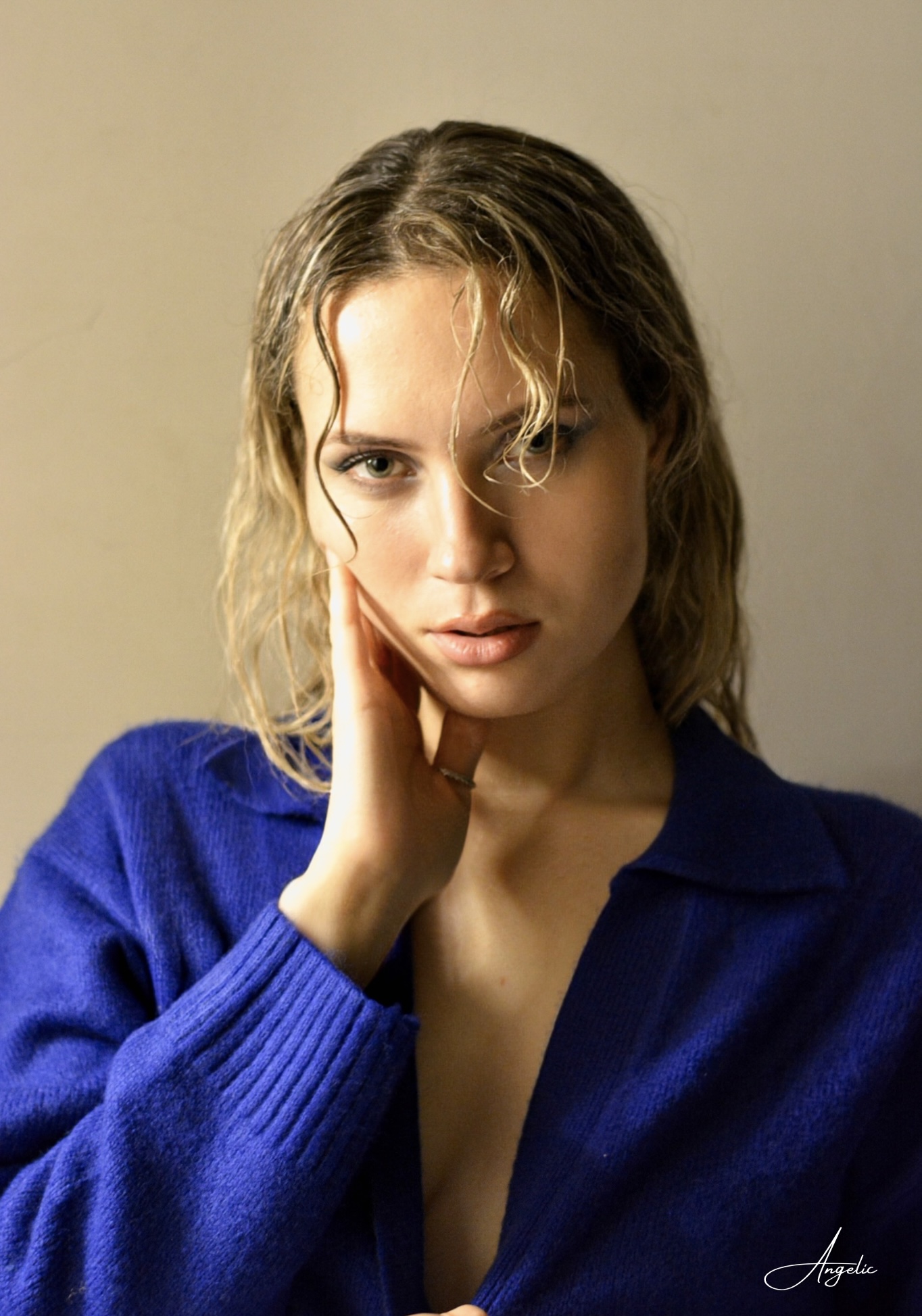 Modeling fotografisanje u studiju - profesionalni portfolio