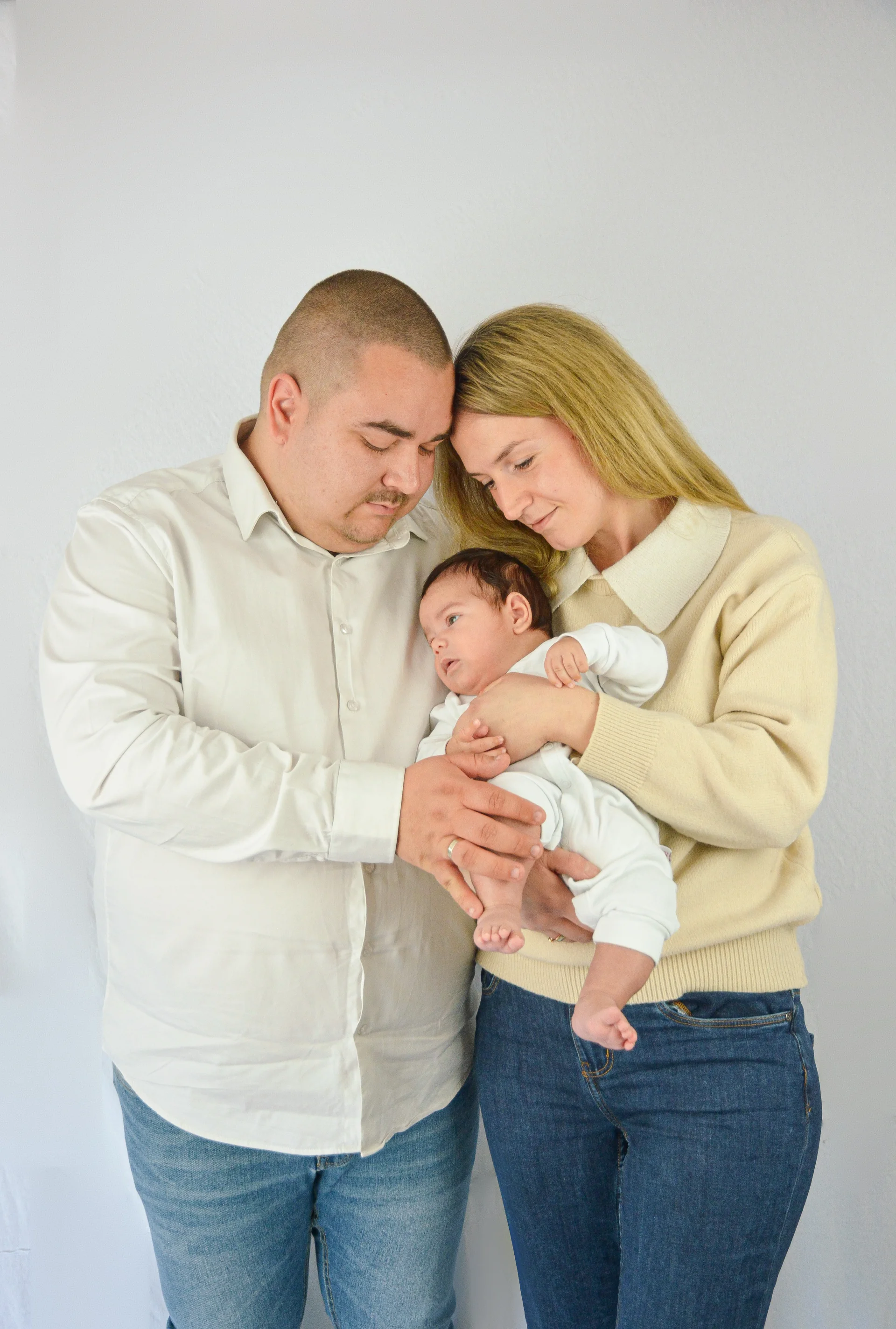 Porodična fotografija - deca i roditelji u prirodi