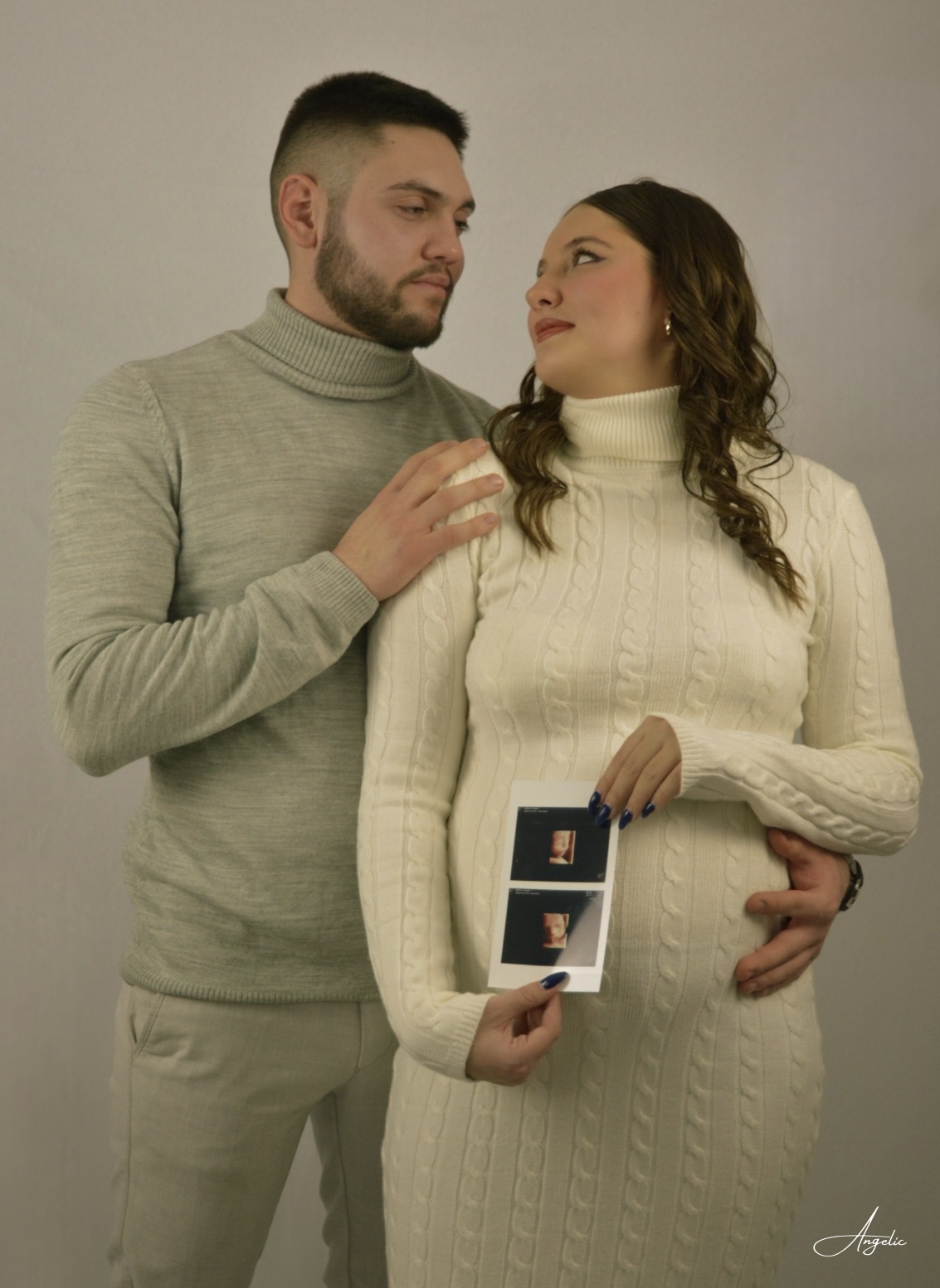 Emotivna trudnička fotografija - očekivanje bebe