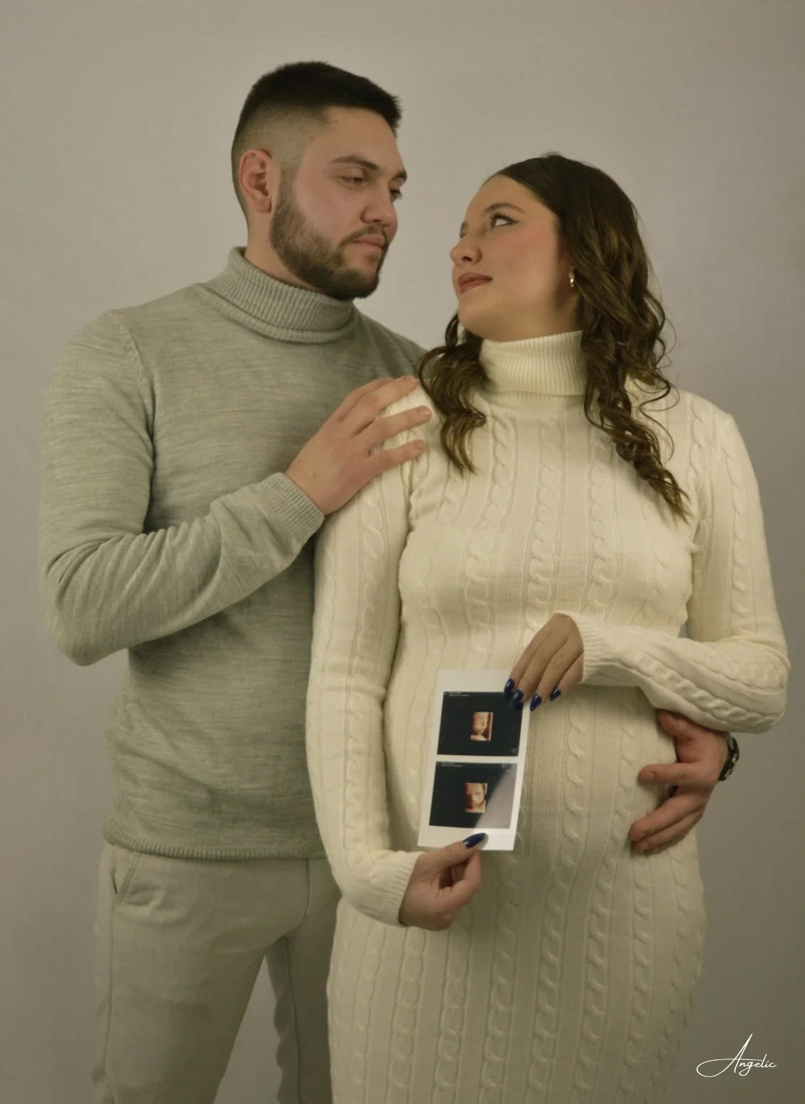 Emotivna trudnička fotografija - očekivanje bebe