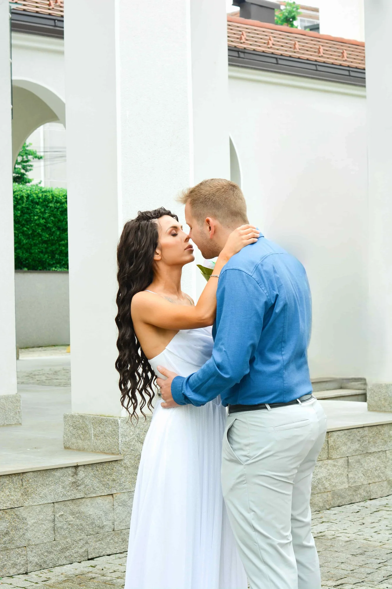 Prewedding sesija - emotivni trenutak, prirodna fotografija