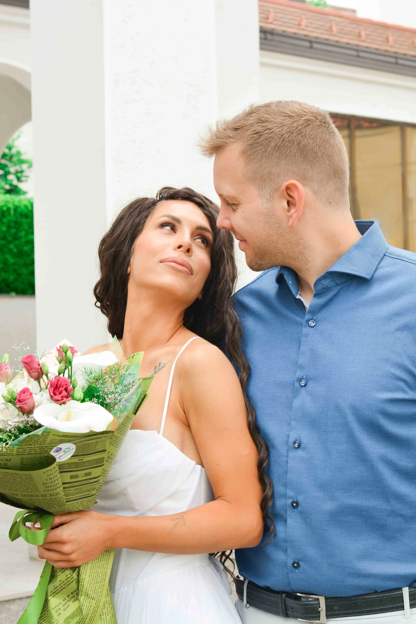 Prewedding sesija - par u prirodi, romantična fotografija